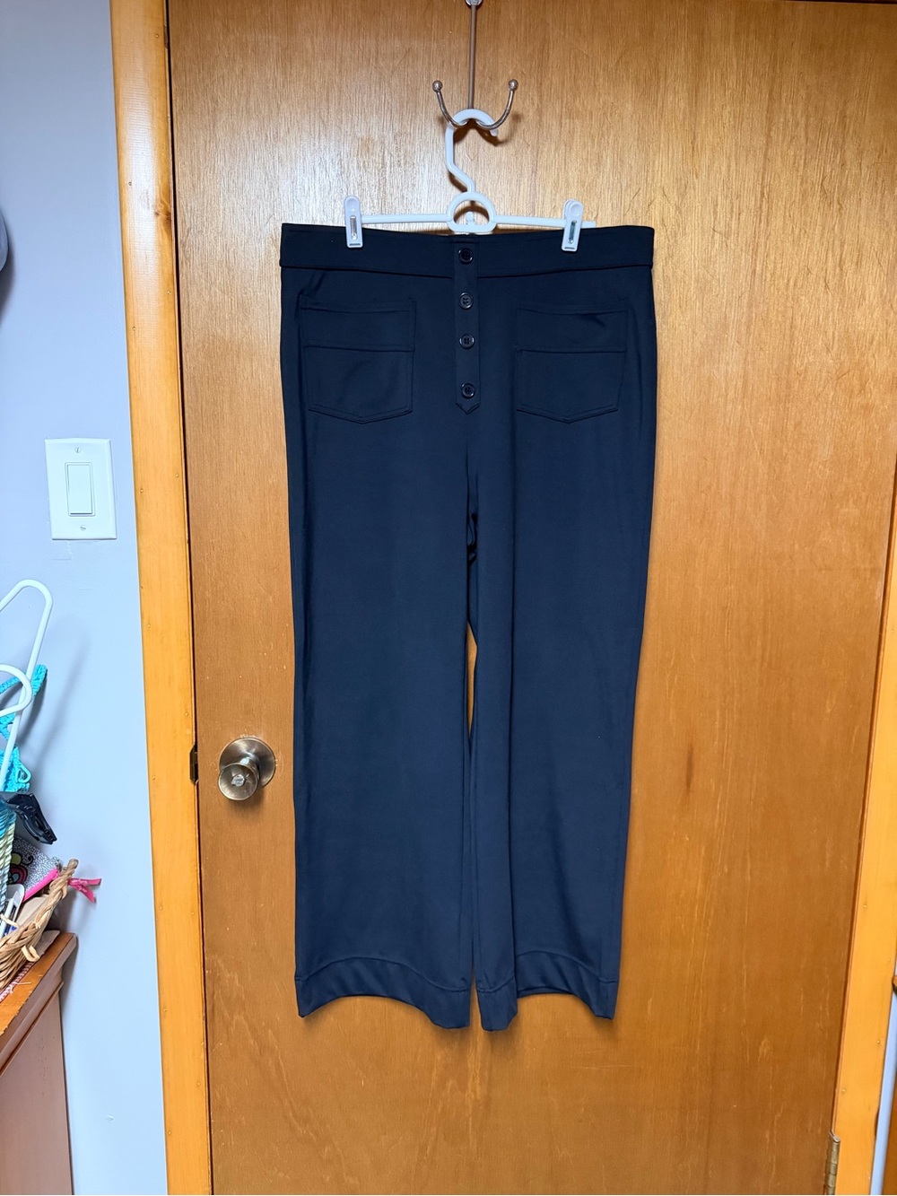 HALARA Black Boot-Cut Flare Pants